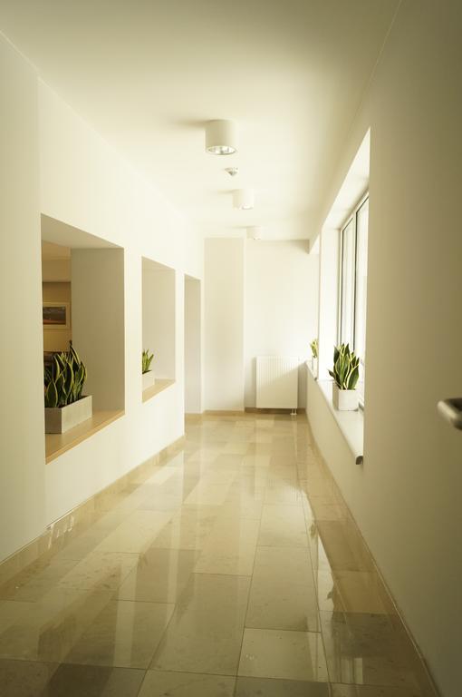 Hotel Inwest Osrodek Szkoleniowo-Wypoczynkowy Smardzewice Esterno foto